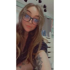 Meet your Posher, Avory